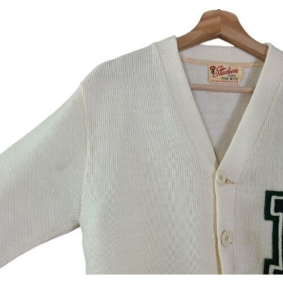 Vintage Stadium Shaker Co 100% Wool Varsity Sweater "B" Cardigan - Picture 5 of 10